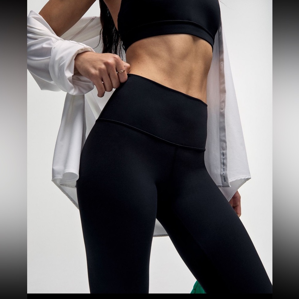 Lululemon Align High Rise Crops 14